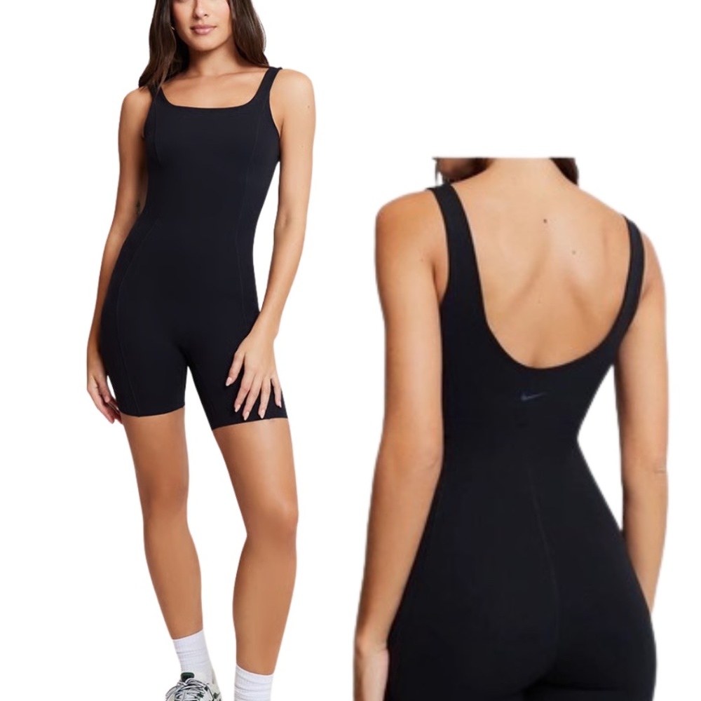 Nike Zenvy $110 Dri-Fit Shorts Bodysuit FN3031-010 Black Built in Bra 6" leg XS